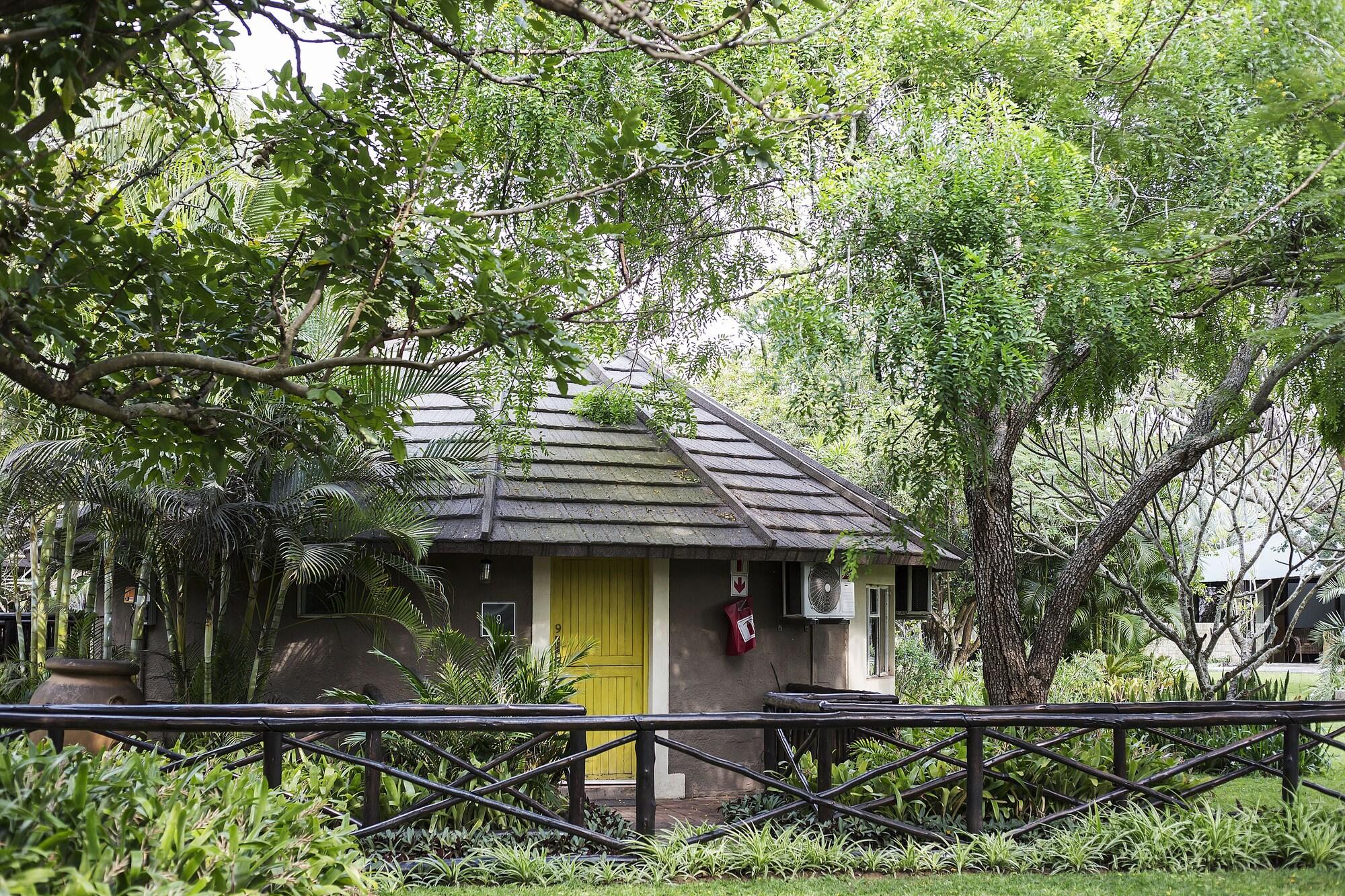 Emdoneni Lodge Хлухлуве Екстериор снимка